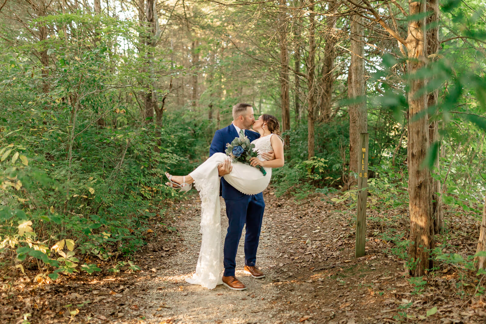 Elizabethtown, KY wedding photogrpaher, freeman lake wedding